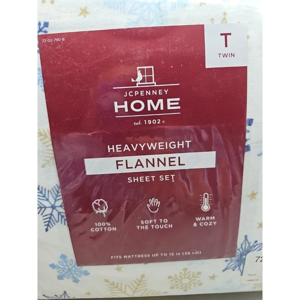 JC Penny Home Christmas  Heavyweight Flannel Sheet Set Snowflake Twin 3 Pc - New
